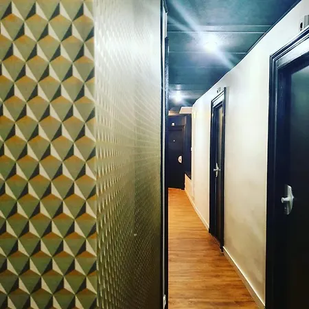 Hotelo Ainay Hotel
