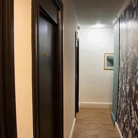 Hotel Hotelo Ainay 3*
