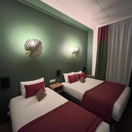 Hotelo Ainay Hotel 3*