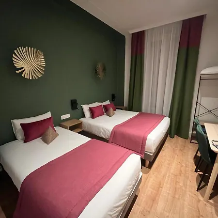 Hotelo Ainay Hotel 3*