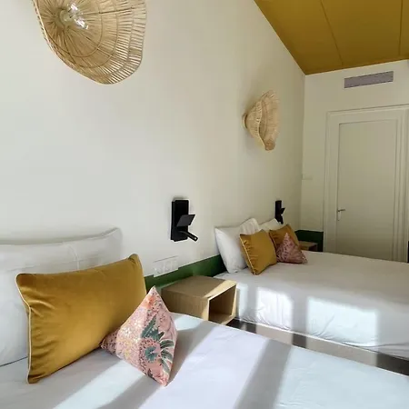 Hotelo Ainay Hotel 3*