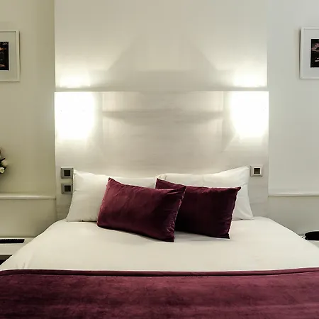 Hotel Hotelo Ainay 3*